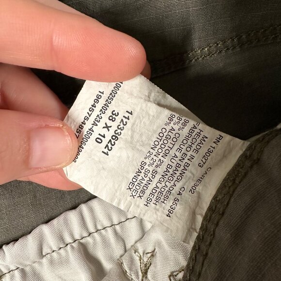 Wrangler Mens 38x10 Olive Green Relaxed Fit Cargo Shorts‎ Flat Front Pockets - Picture 5 of 6